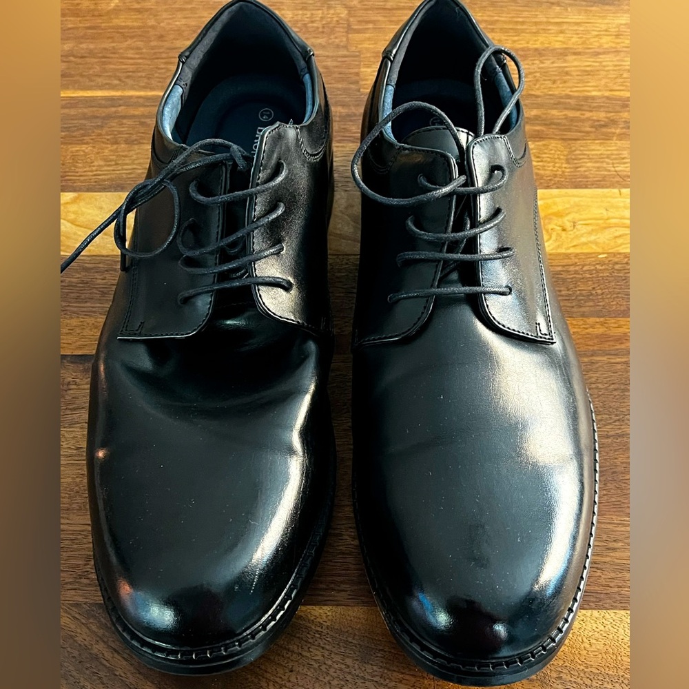 Elegant Black Leather Derby Shoes